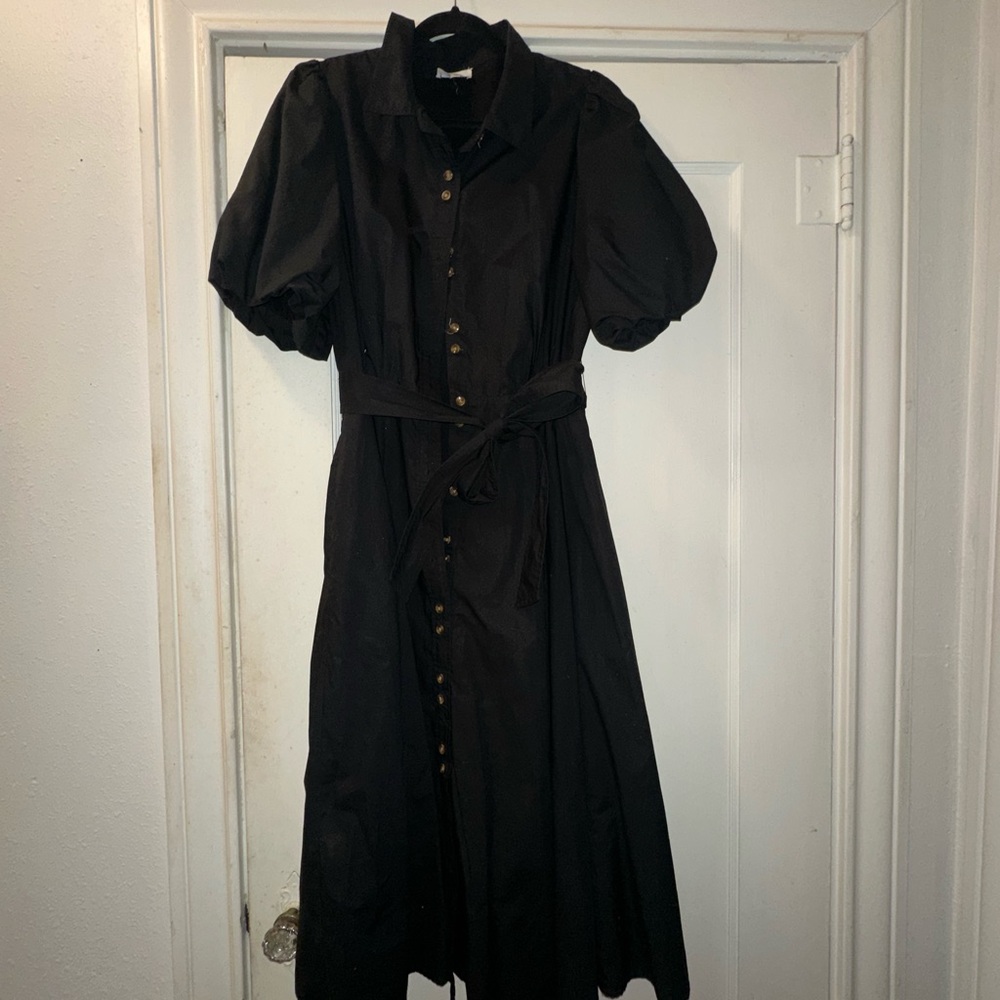 Black A Loves A Dress